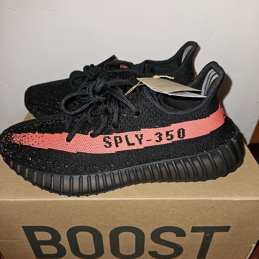Adidas Yeezy 350, 6½, Black & Red